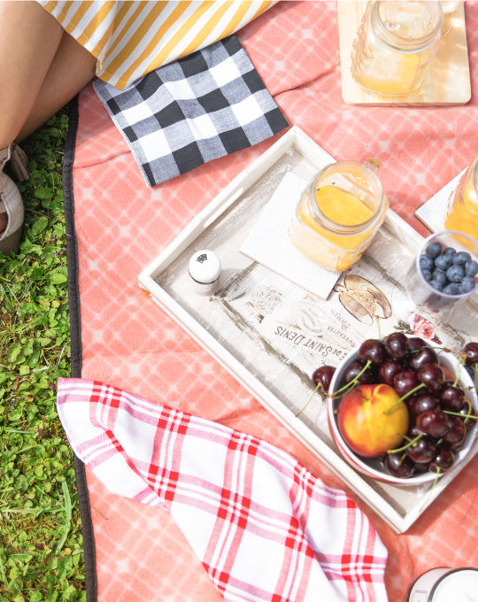 Softness Without Occasion: How to Say ‘I’m Thinking of You’ in July