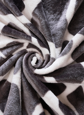 Breezy Comfort Blanket with Black and White Giraffe Pattern